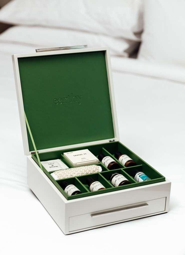 Ette Luxury Hotel & Spa Four Corners Bagian luar foto A box of homeopathic remedies